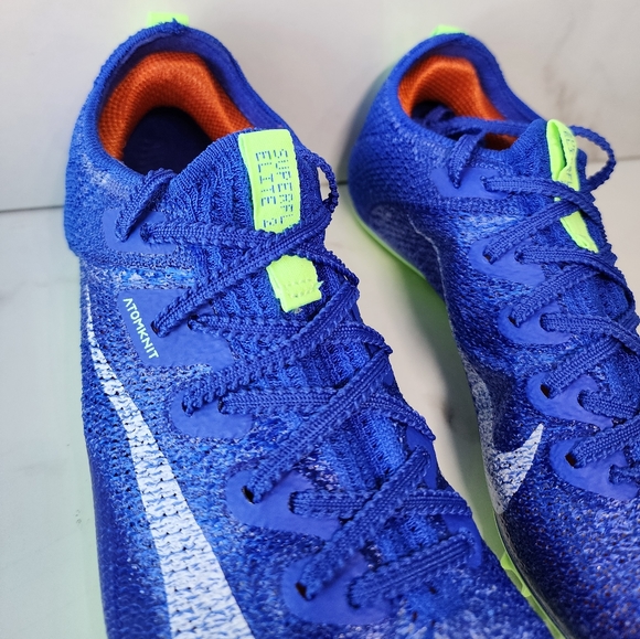 Athletic_Shoes